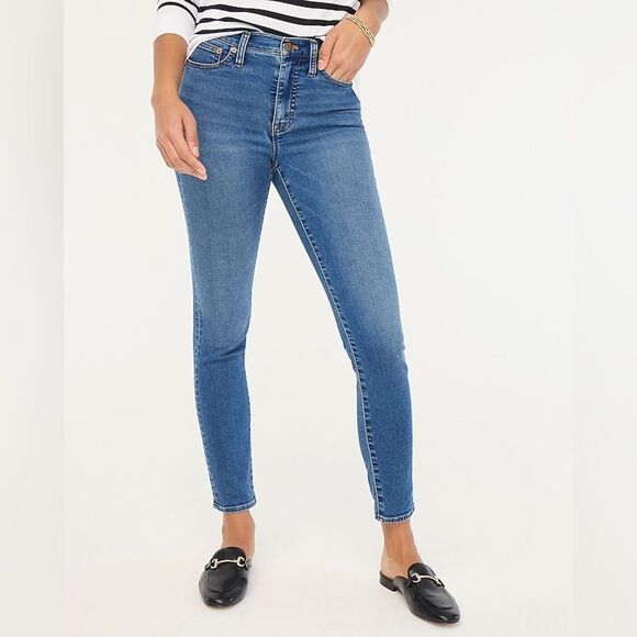 J Crew Factory 8” Mid Rise Skinny Jeans Size 31 in Signature Stretch - Picture 1 of 10